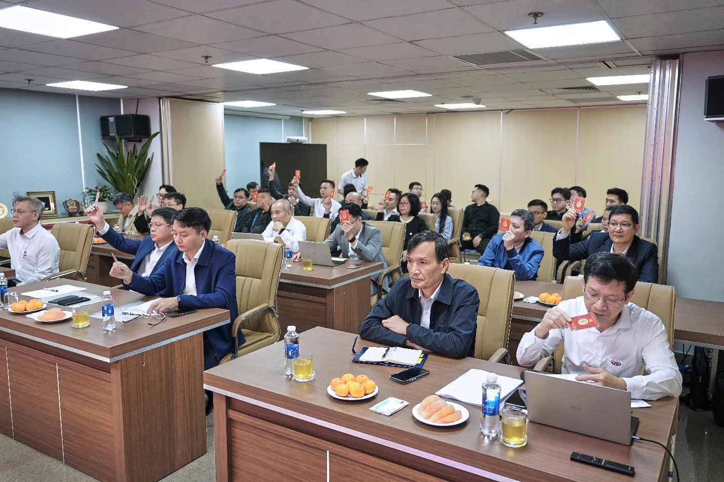 ĐẠI HỘI CHI BỘ VĂN PHÒNG CÔNG TY CỔ PHẦN TƯ VẤN XÂY DỰNG CÔNG TRÌNH HÀNG HẢI (NHIỆM KỲ 2025-2027)
