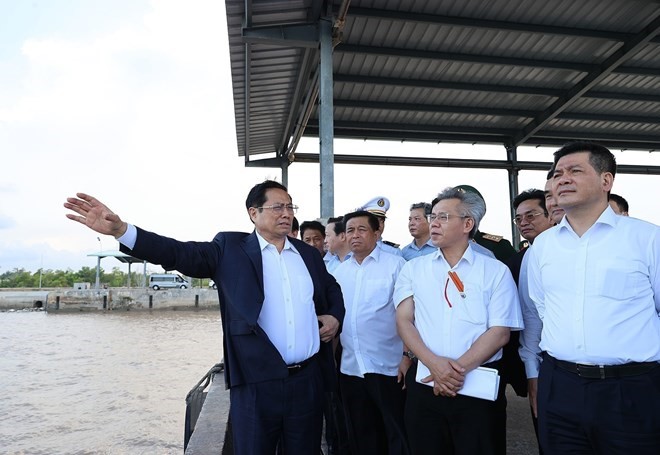 CMB tham gia đoàn công tác của Bộ GTVT, Cục Hàng hải Việt Nam tháp tùng Thủ tướng Chính phủ khảo sát cảng biển Sóc Trăng, bến cảng Trần Đề