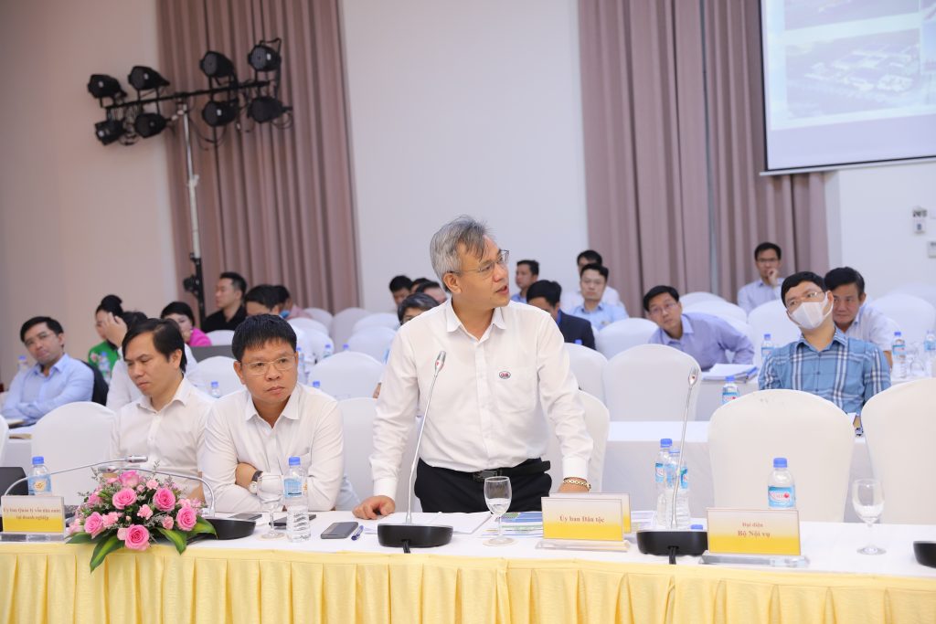 HỘI THẢO QUY HOẠCH CHI TIẾT NHÓM CẢNG BIỂN VÀ HỆ THỐNG CẢNG CẠN THỜI KÌ 2021-2030, TẦM NHÌN ĐẾN NĂM 2050