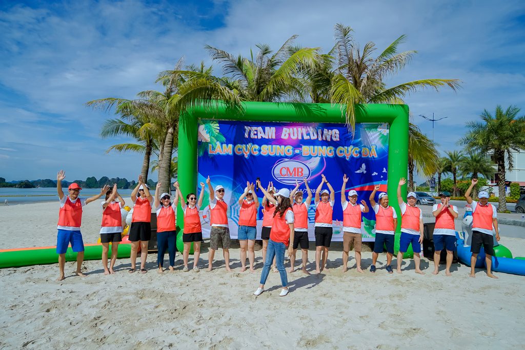 CMB TỔ CHỨC THAM QUAN NGHỈ MÁT CHO CBCNV NĂM 2022